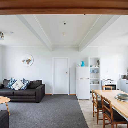 Kowhai Flat Pounawea المظهر الخارجي الصورة