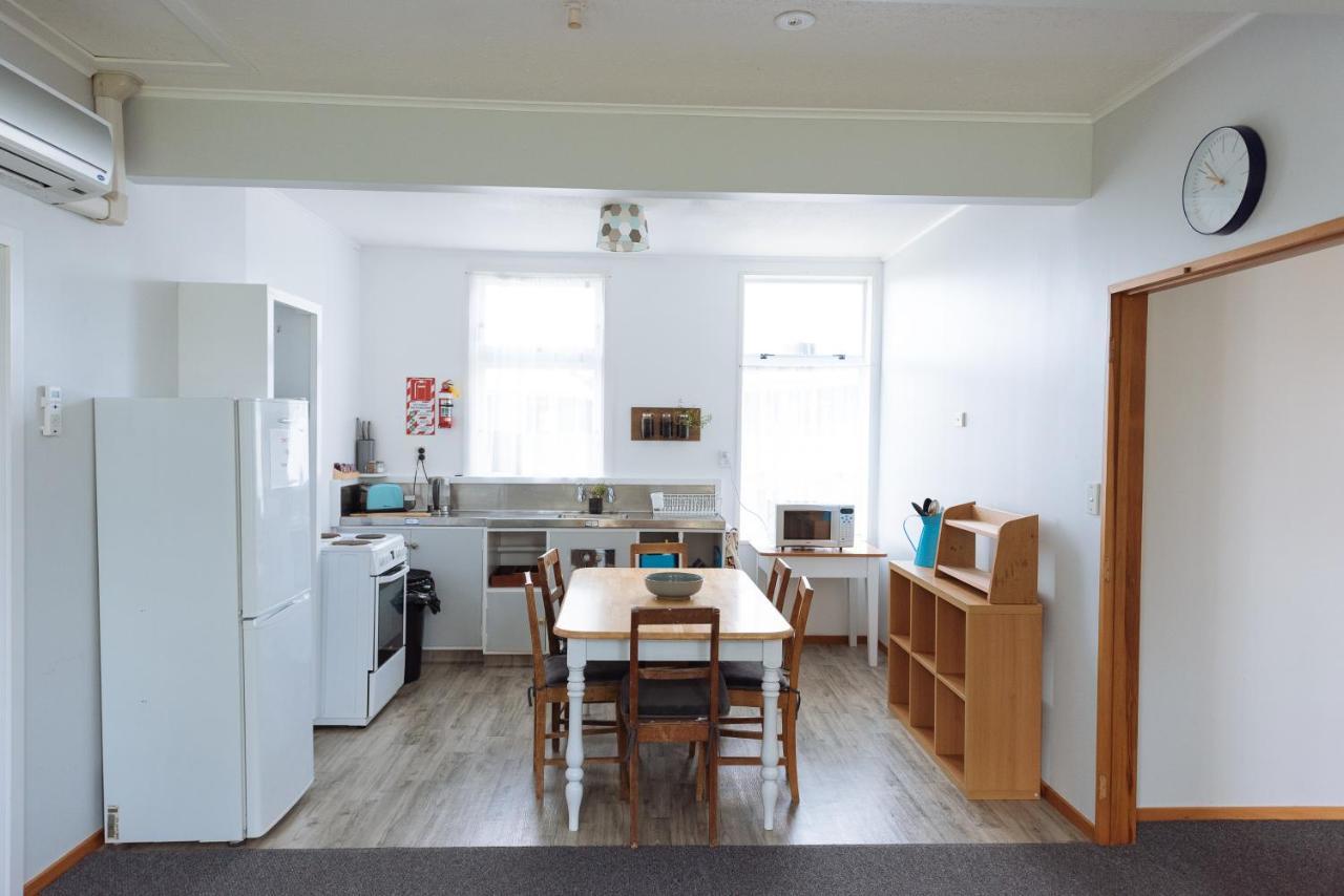Kowhai Flat Pounawea المظهر الخارجي الصورة